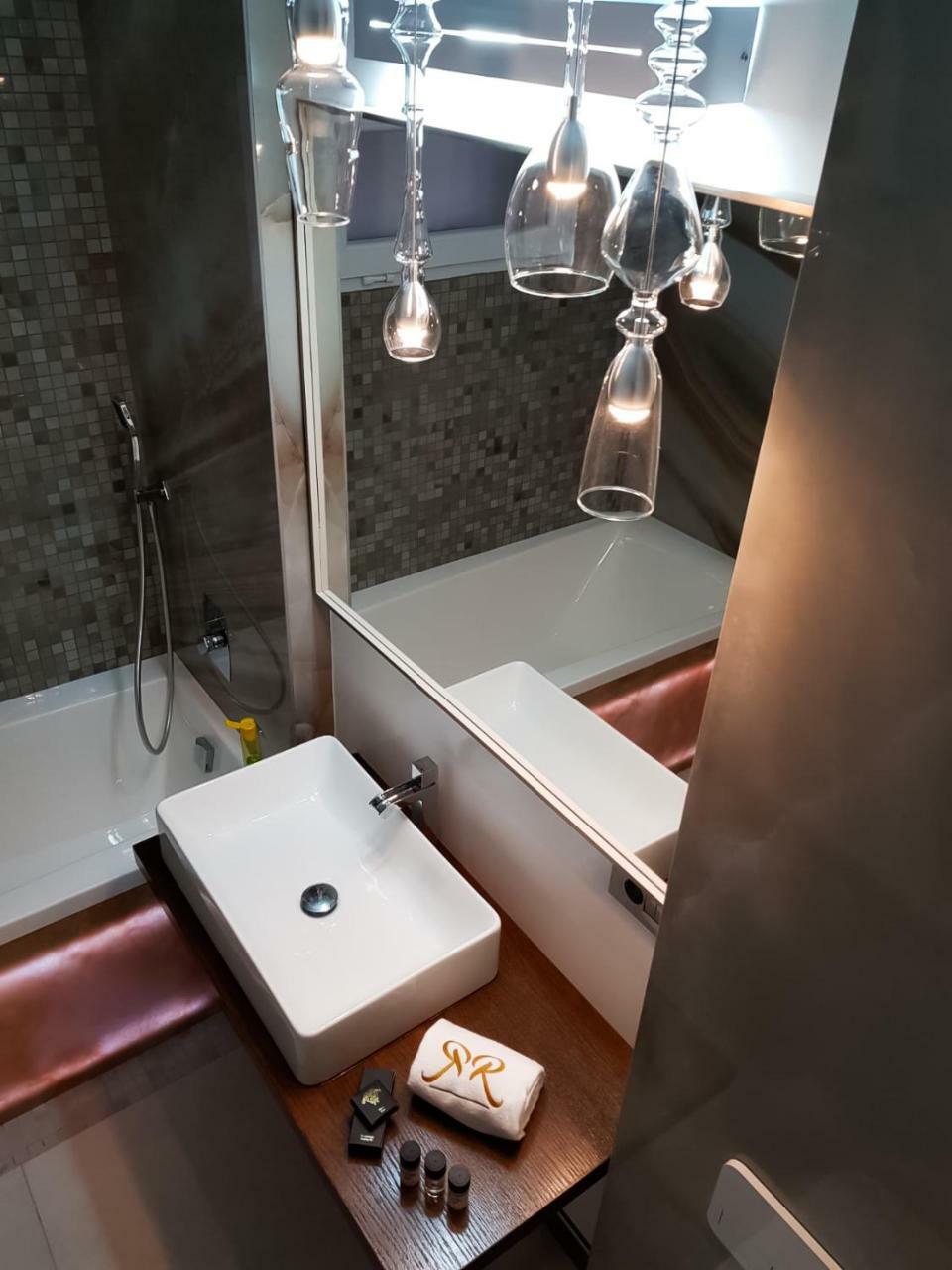Rubio Residence - Accmonia Luxury Apartment Arad Eksteriør bilde